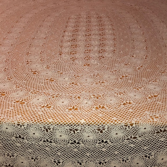 Vintage Crochet Table Cover - Picture 4 of 12